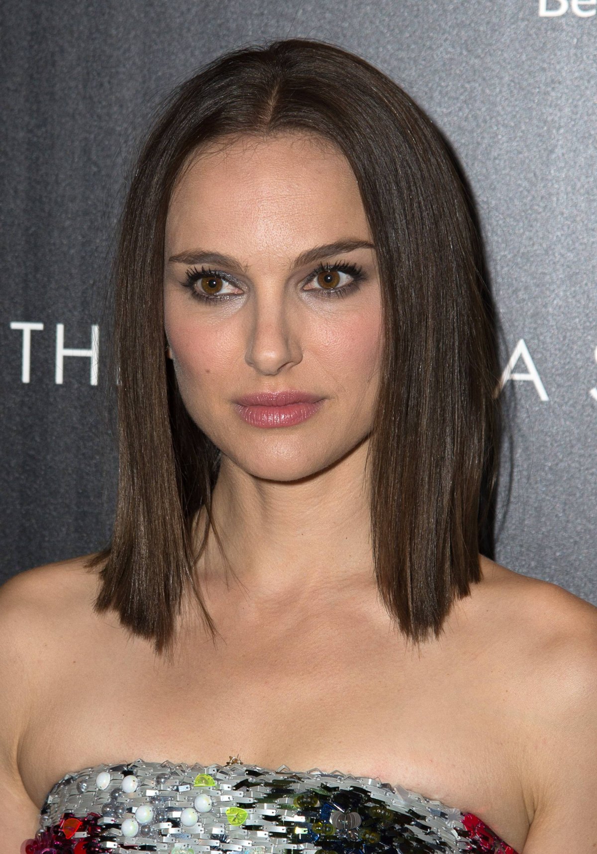 Natalie Portman poco cabello