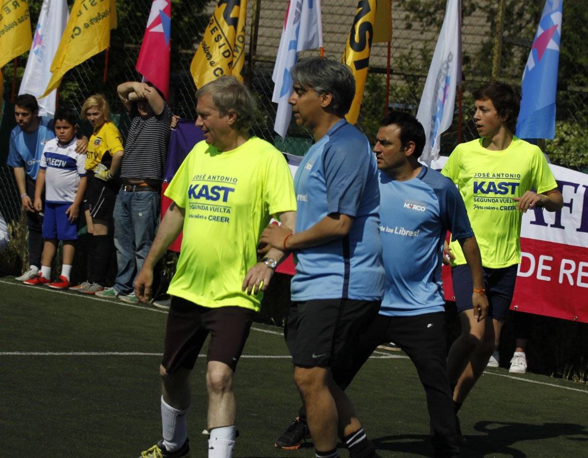 Partido de futbol organizado por candidatos presidenciales