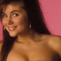 Así luce Kelly de Salvados por la Campana