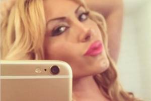 https://www.metroecuador.com.ec/ec/noticias/2017/10/17/transexual-revelo-invitacion-sexual-dos-seleccionados-chilenos.html
