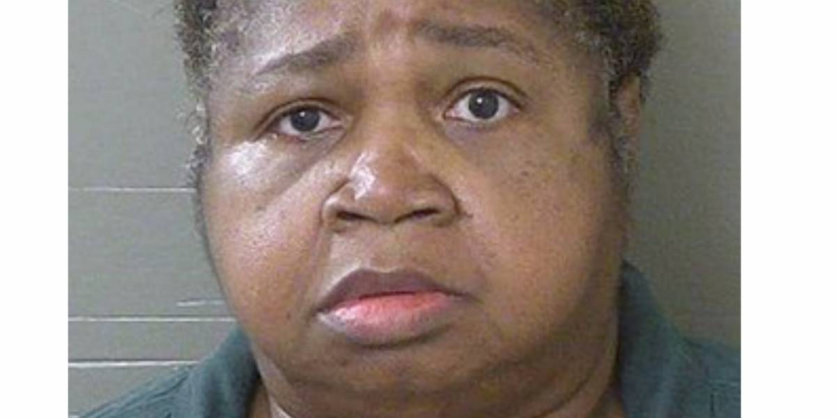 Niña muere asfixiada; mujer de 147 kilos se sienta sobre ella Niña muere asfixiada; mujer de 147 kilos se sienta sobre ella