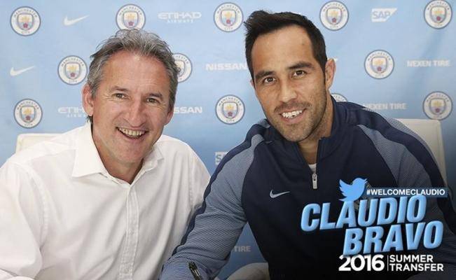 Claudio Bravo vivía buenos momentos hace un año / imagen: Manchester City