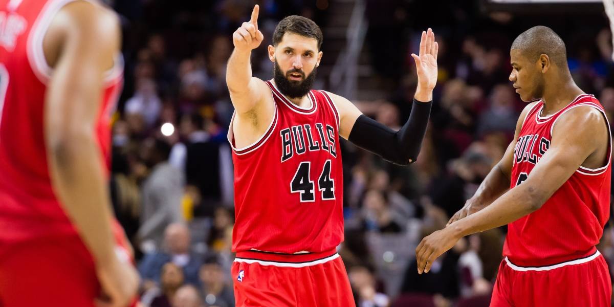 Hospitalizan a jugador de los Bulls tras pelaa con compañero