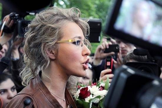 Paris Hilton rusa