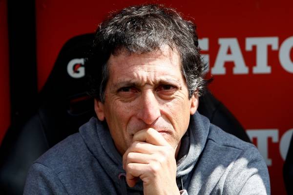 Huachipato triunfa sobre Católica con gran actuación de Soteldo