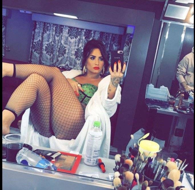 Demi