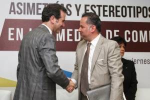 https://www.publimetro.com.mx/mx/noticias/2017/10/21/relacion-santiago-nieto-siempre-fue-estrecha-fructifera-ine.html