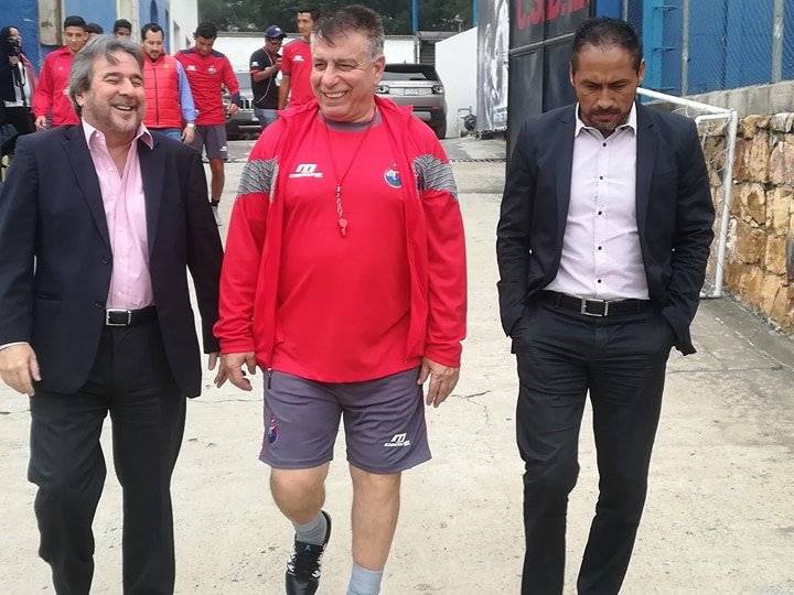 Gerardo Villa, Ever Almeida y Selvin Ponciano