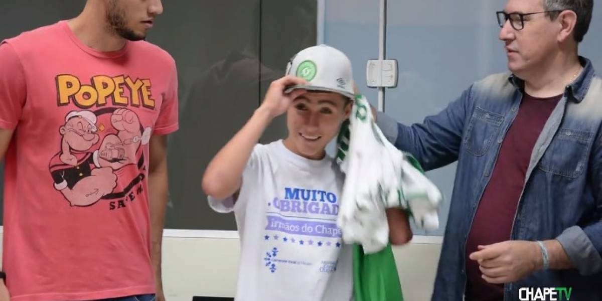 Rinden homenaje a Johan Alexis, el 'Niño Ángel' de Chapecoense, en Brasil