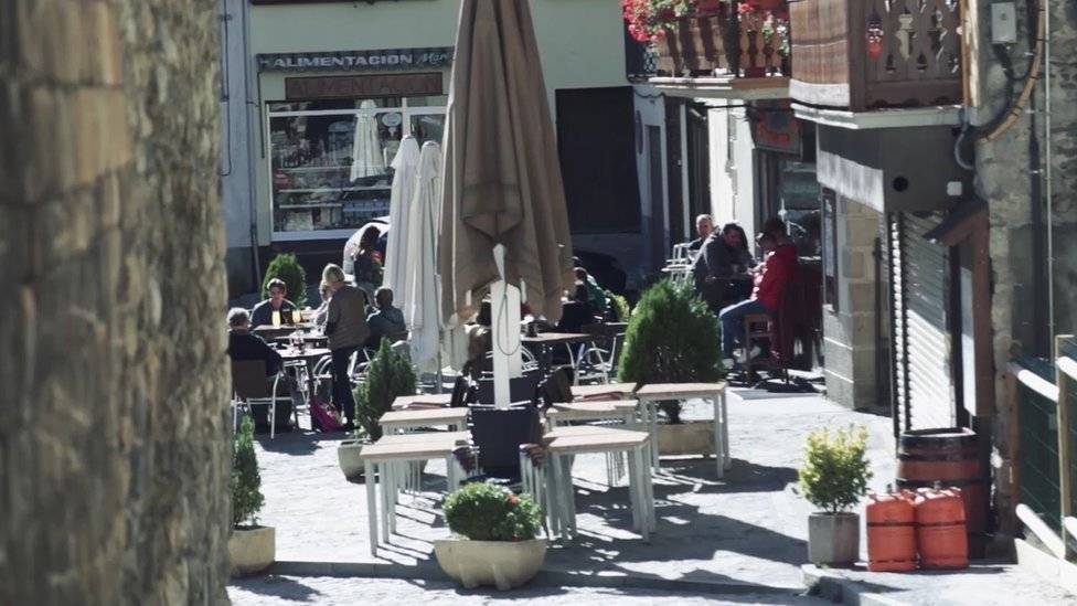 98545961turismo-9b76f04b41fb5d43a32876a0f9139f9d.jpg