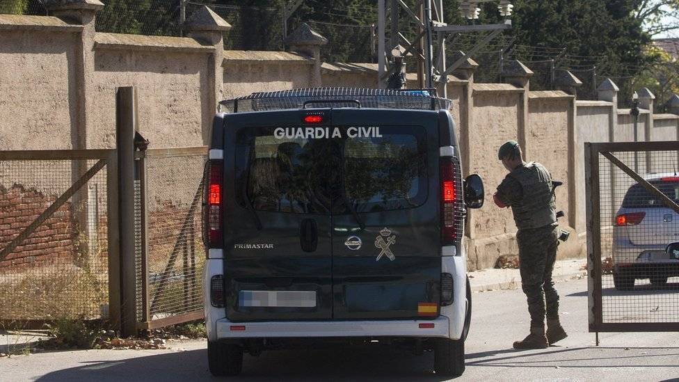 98553397guardiacivilepa-56ba246fda8673f3fa104c06a02402aa.jpg