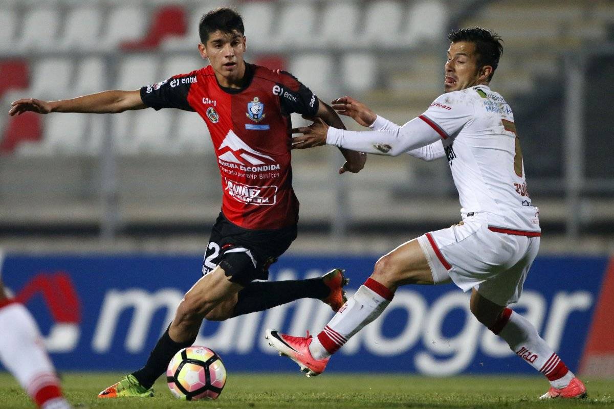 Angelo Araos es una de las figuras jóvenes de Antofagasta / Photosport