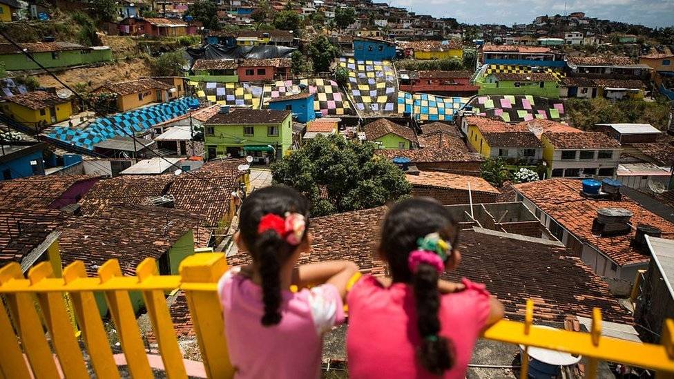 98561489brasilninas-1b5b8426c2270d02018cf5bc24bbe4b2.jpg