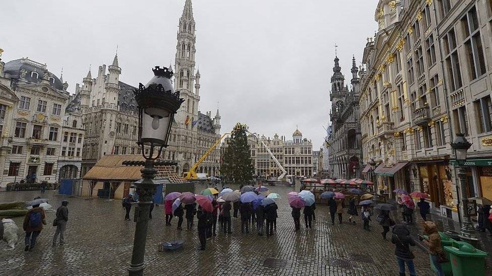 98590930bruselas-fb8686d9fd15e9007defbacb176fffdc.jpg