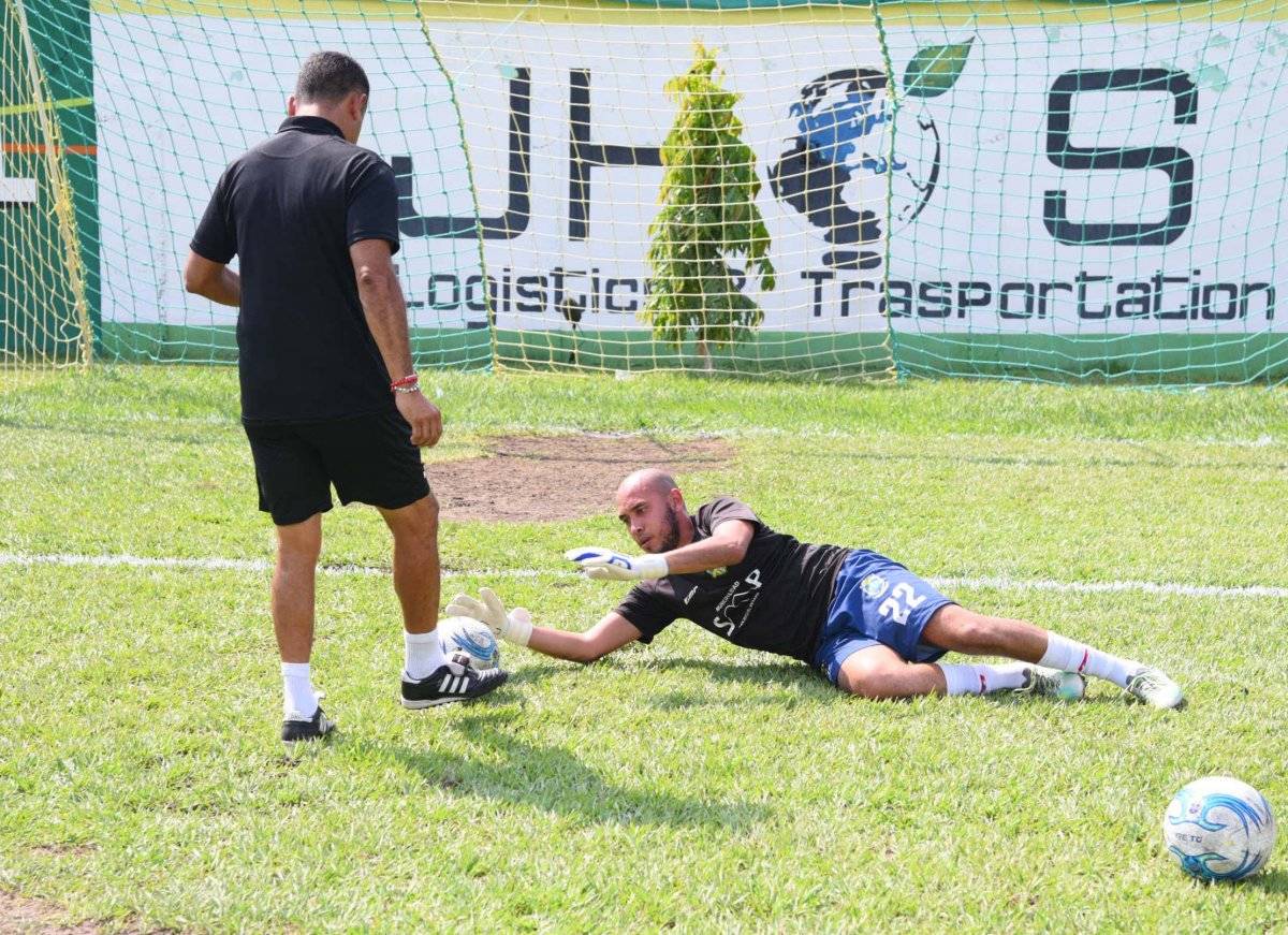 En mayo de 2018 está programado para que vuelva el portero de la sanción.