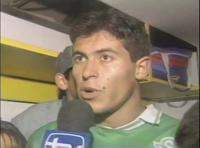 El Negro Almirón declarando como figura del Wanderers de 1995 / Foto: Captura