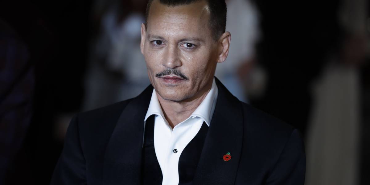 ¡PAPELÓN! Johnny Depp llegó borracho al estreno de su nueva película ¡PAPELÓN! Johnny Depp llegó borracho al estreno de su nueva película