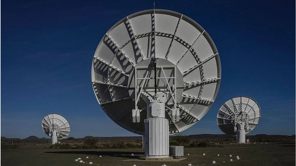 98650333telescopio-ba121b4f92e9c5c351eb2166f369de78.jpg