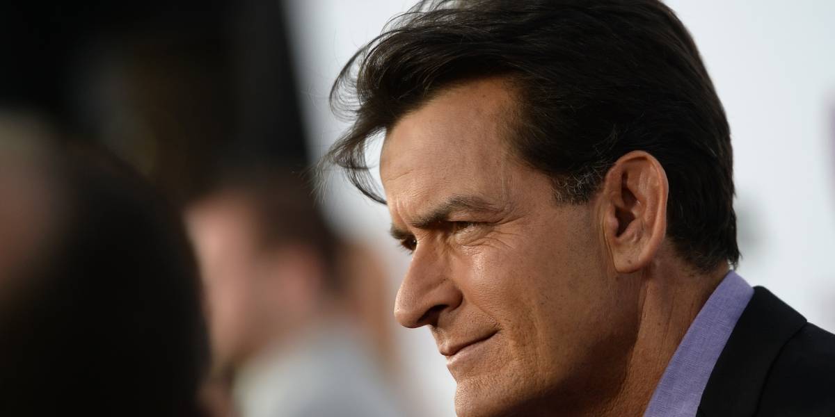 Charlie Sheen es acusado de violar a protagonista de