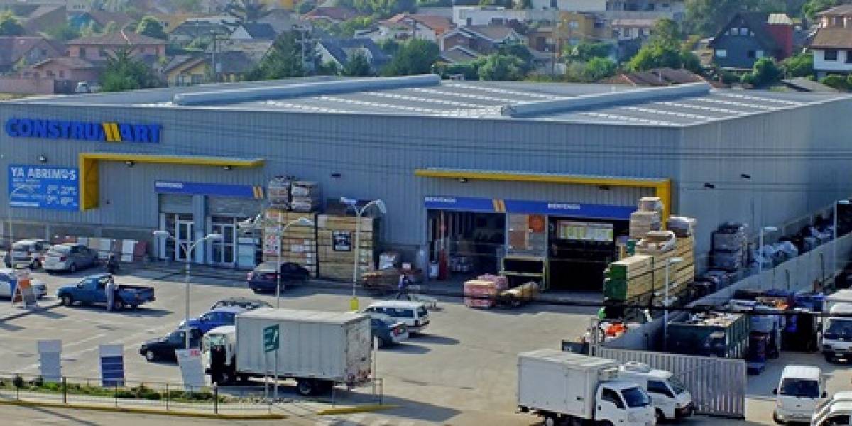 Después de varios años, SMU firma acuerdo para la venta de Construmart