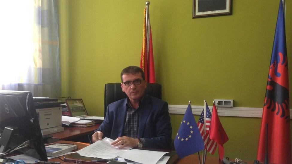 98651887colonelgjovalinlokapolicechiefforshkodraregioninnorthernalbania-43bf84ad6c864bad68dfdf17f16c5273.jpg