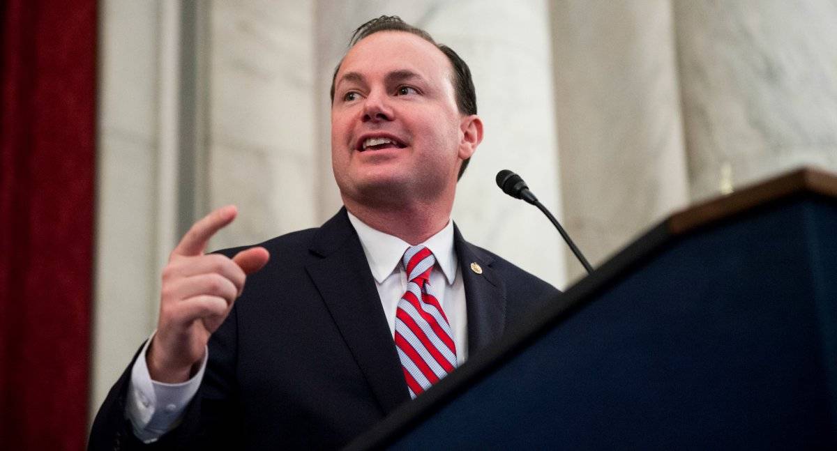 Senador Mike Lee, del estado de Utah, fue quien cuestionó a Ricardo Ramos sobre la intervención política en la AEE.