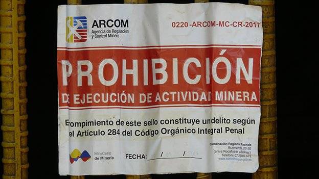 987509141cartelprohibicion-8e9ecc0691ef590656ff8e00b7bb1123.jpg