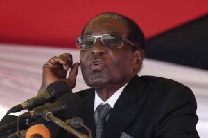 Robert Mugabe, de 93 años, presidente de Zimbabwe