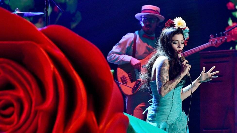 98791210monlafertegetty-8f51b9f3ba50149ce4a0f8d9b86da542.jpg