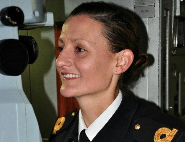 Mujer submarinista