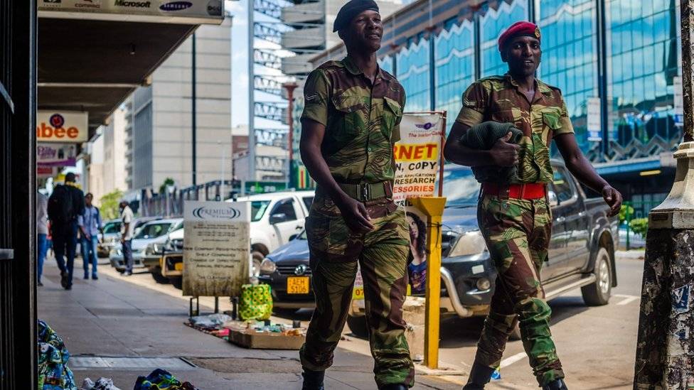 98834556zimbabwe-b3d4bcbb4c818998d51830152dccf292.jpg