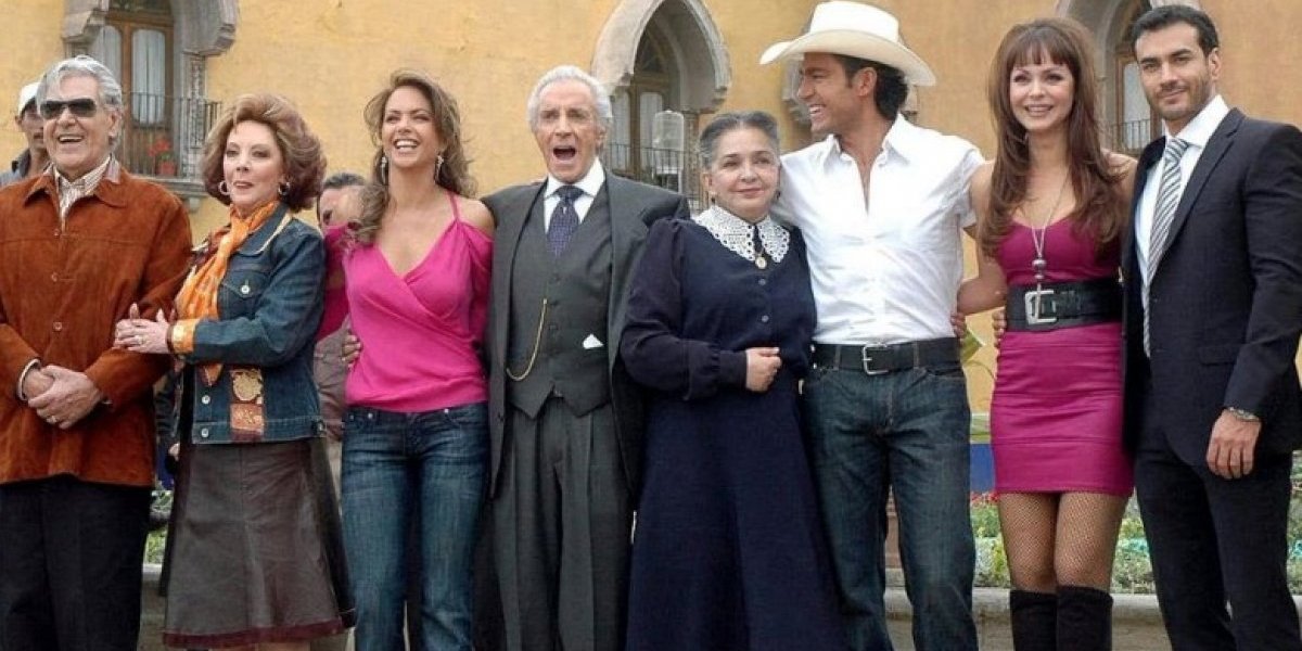 Soy Tu Duena Stock Photos and Pictures Getty Images 72 Soy Tu Duena Stock Photos and Pictures Getty Images 9