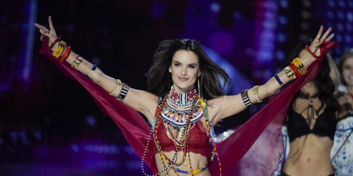 Alessandra Ambrosio anunció que se retira de las pasarelas