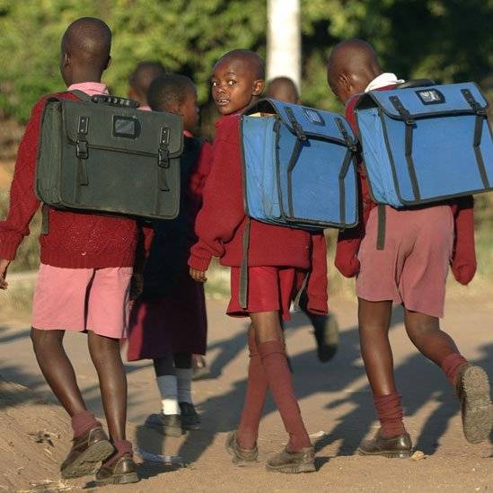 98828614zimbabue9-9ae675ca758c1e9d3b8b4162de2e8f62.jpg