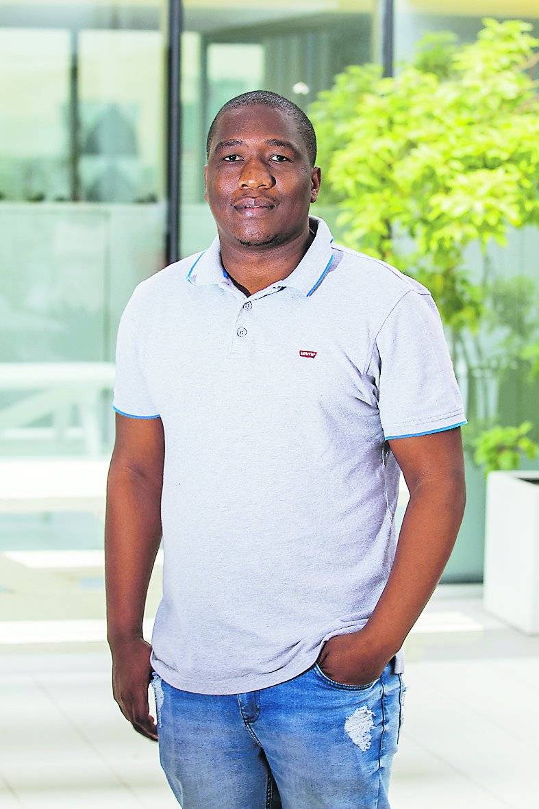 Mcolisi Dlamini, becado sudafricano