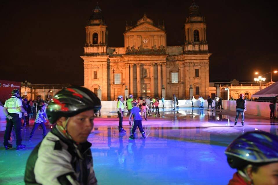 Festival Navideño Paseo de la Sexta