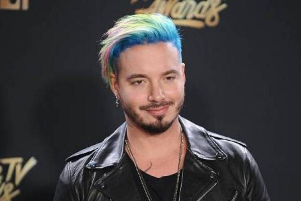 El difícil momento familiar de J Balvin: su madre fue operada de la cabeza