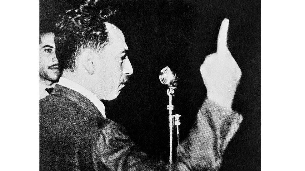 98744604comcioemsopaulo1946-64d3e309d2253e01c48f94662d5a7576.jpg