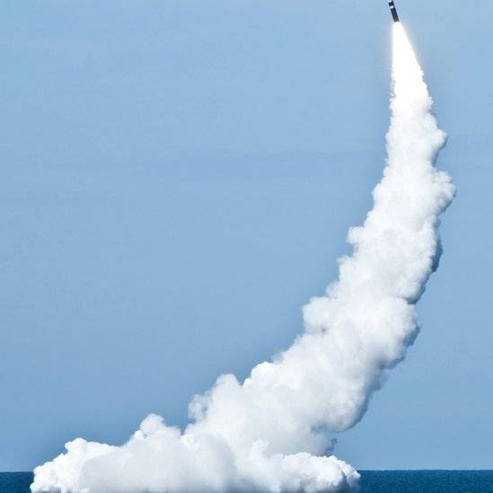 93810613nuclearestela-fce84cfbfa035449d04739ad17047cec.jpg