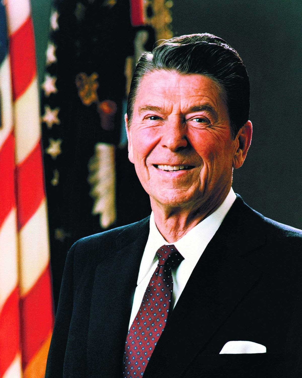 Reagan no sabía actuar como presidente::