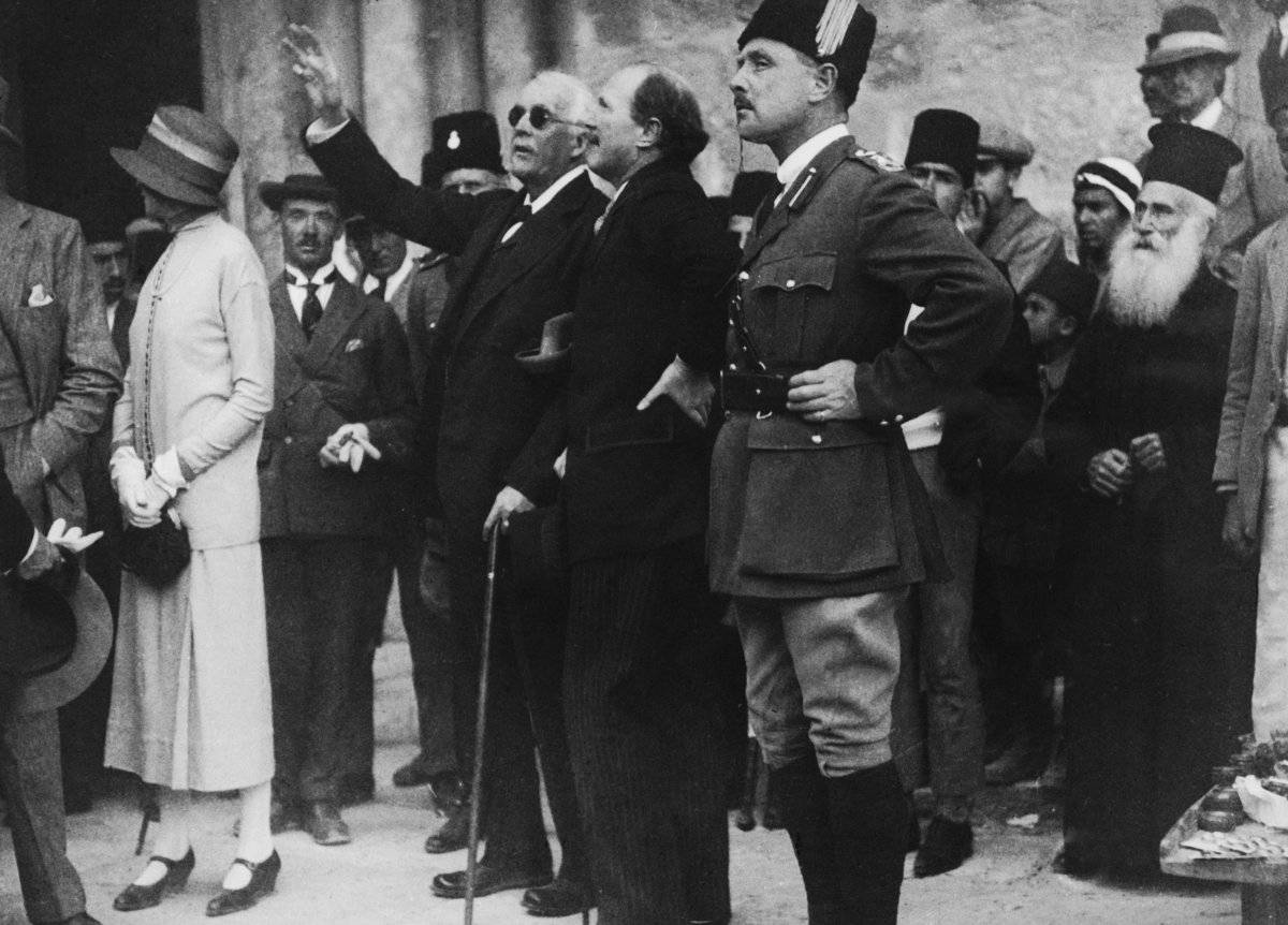 Arthur Balfour, de visita en Jerusalén.