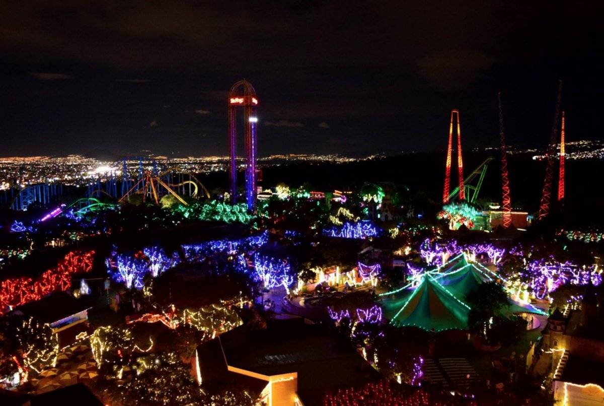 Six Flags