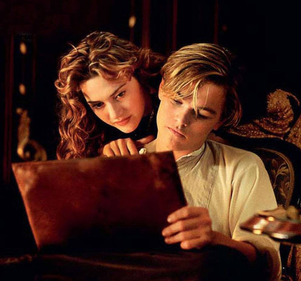 Kate Winslet e Leonardo DiCpario em Titanic