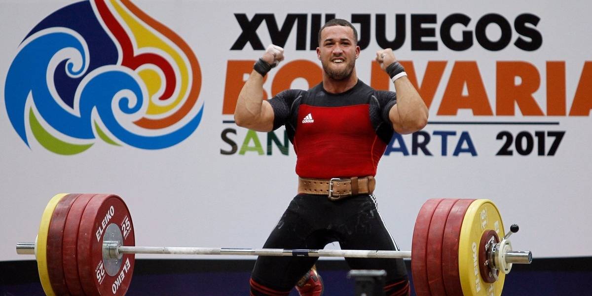 Tremendo campeón Arley Méndez obtuvo tres títulos mundiales en levantamiento de pesas