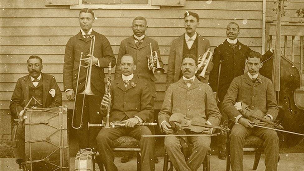 99051874johnrobichauxorchestra1896-baf7677f19f440601ac6076a213c0a69.jpg