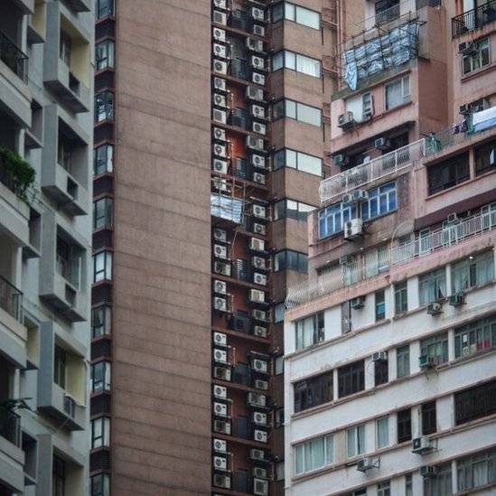 98976779torre-7a3abdde1159399905ac412ae26cff7a.jpg