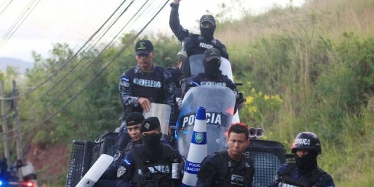 Nasralla pide tribunal internacional para revisar actas — Honduras Nasralla pide tribunal internacional para revisar actas — Honduras