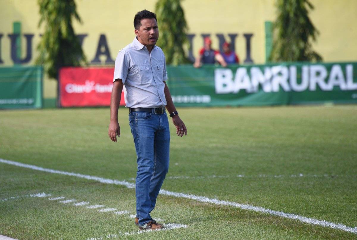 Amarini seguirá al mando de los pecho amarillo
