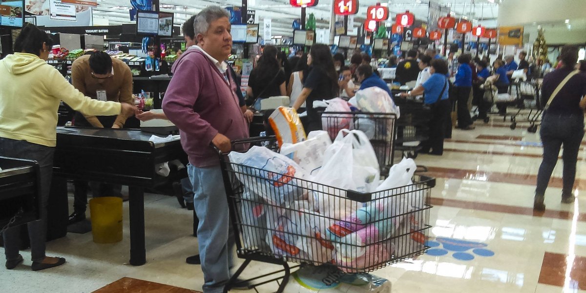 Repunta confianza del consumidor en noviembre, mes del Buen Fin: Inegi Repunta confianza del consumidor en noviembre, mes del Buen Fin: Inegi