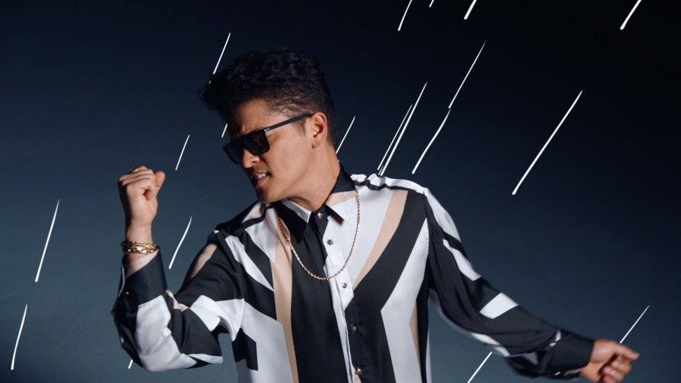 Bruno Mars y Cardi B.